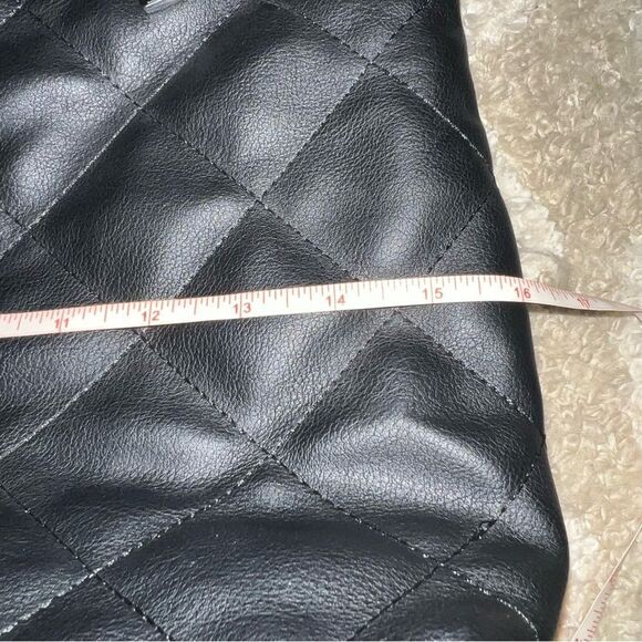 INC Quilted Black Leather Shoulder Bag - Picture 9 of 9